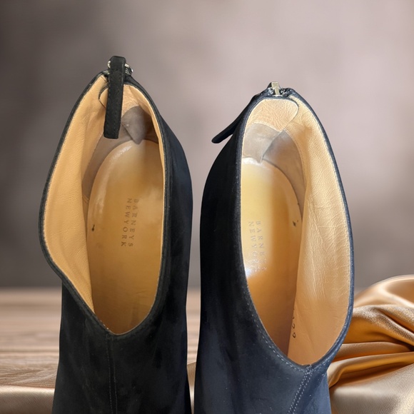 Barneys New York Suede Heeled Booties — Black — Size 39.5 (US 9.5) — With Box - Picture 7 of 7